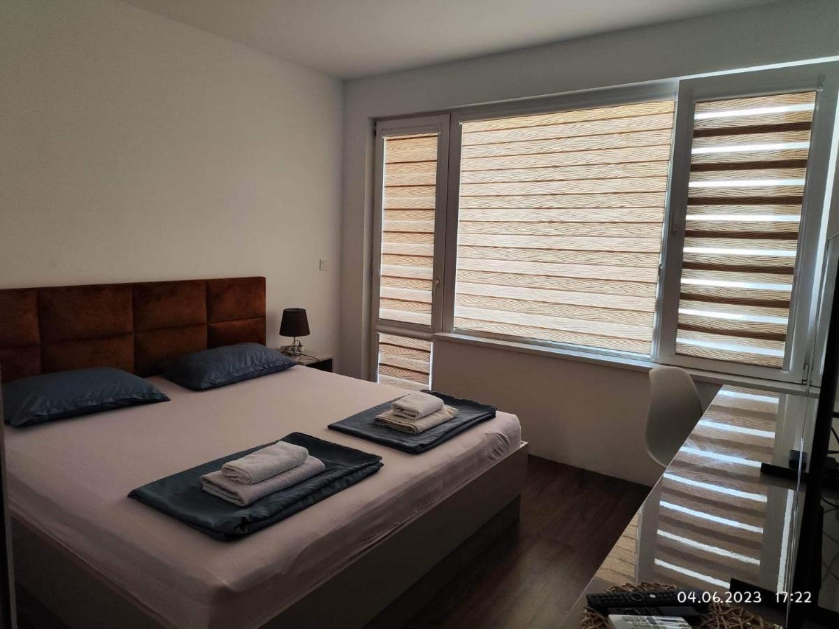 Dety's Apartment Burgas